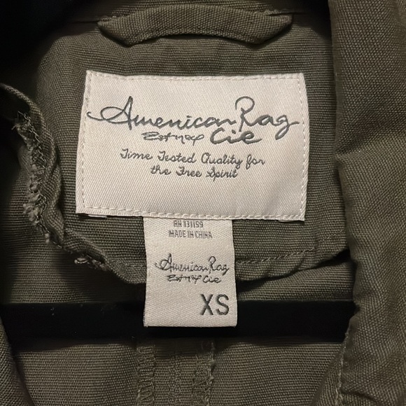 American Rag Vest - Picture 4 of 4